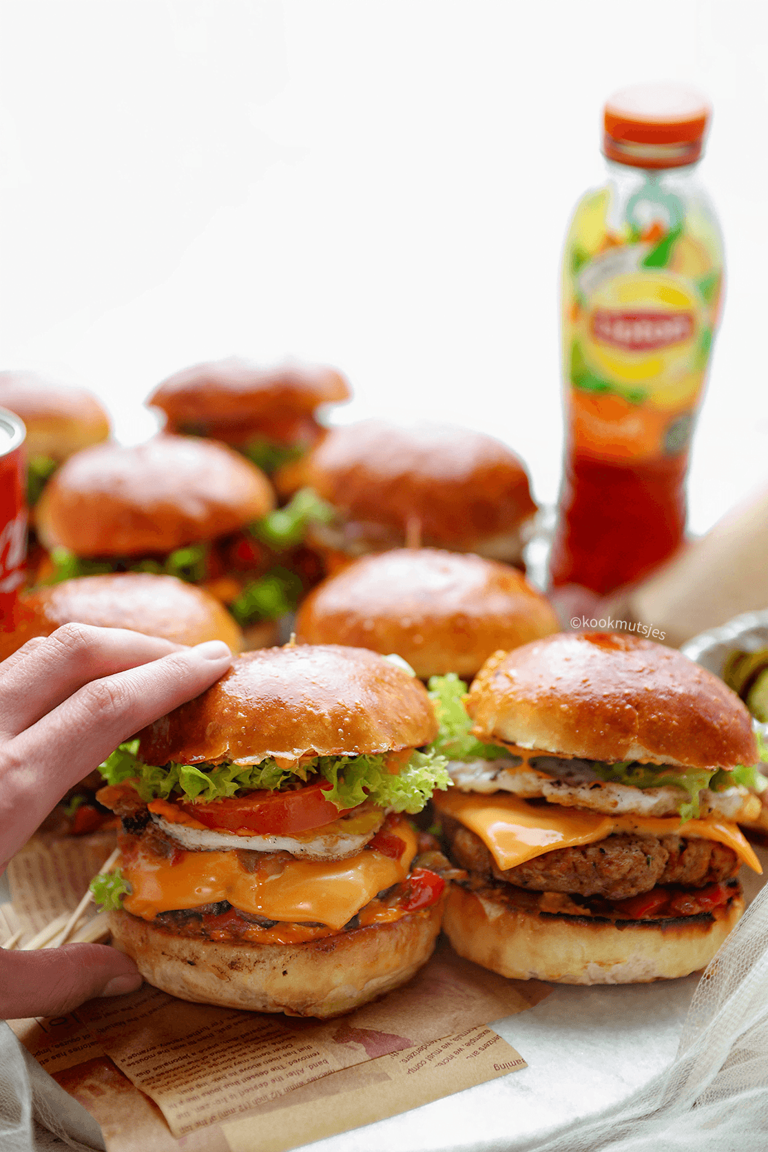 Charmilla burger eindresultaat Kookmutsjes