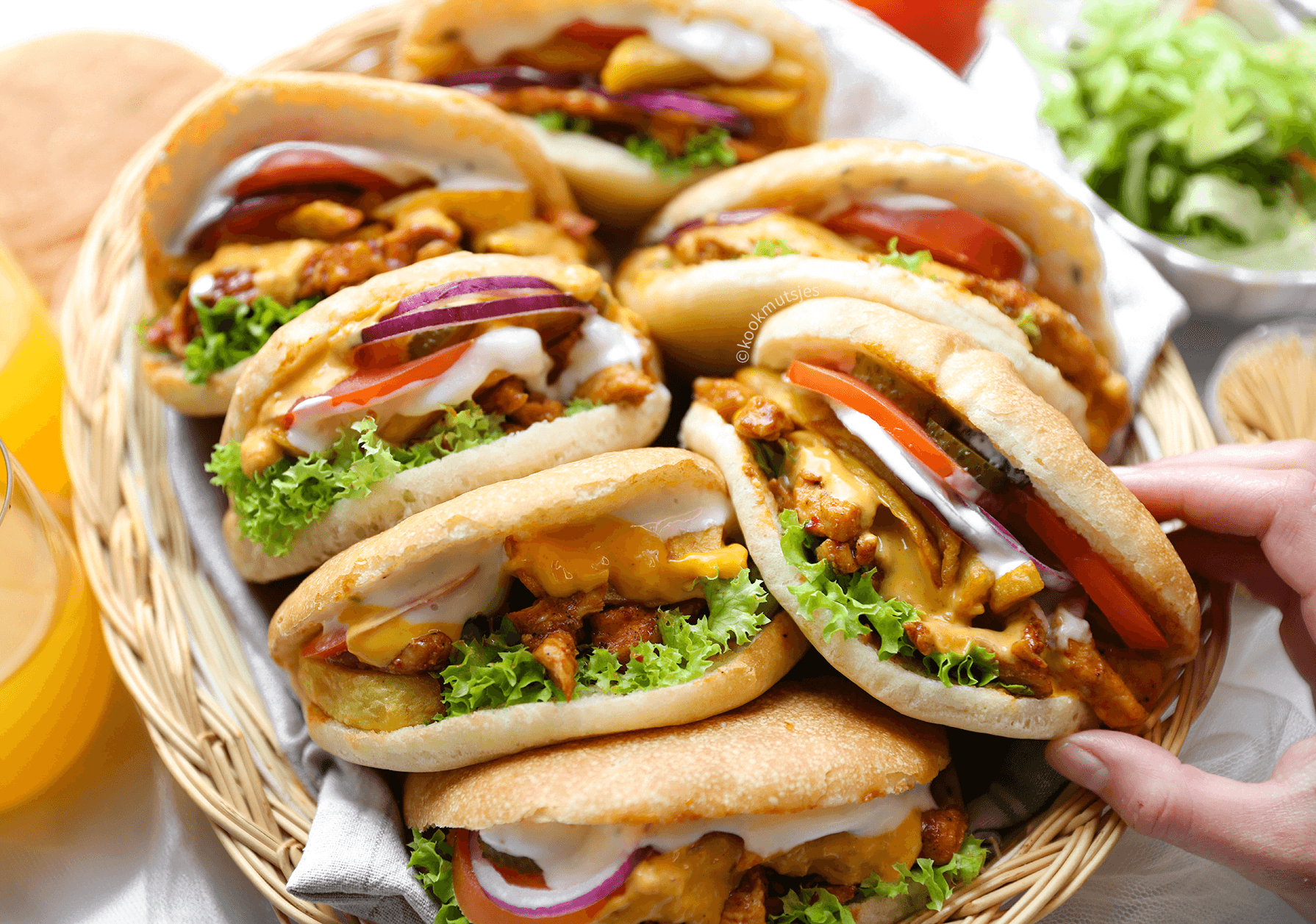 Broodje pittige kip Kookmutsjes