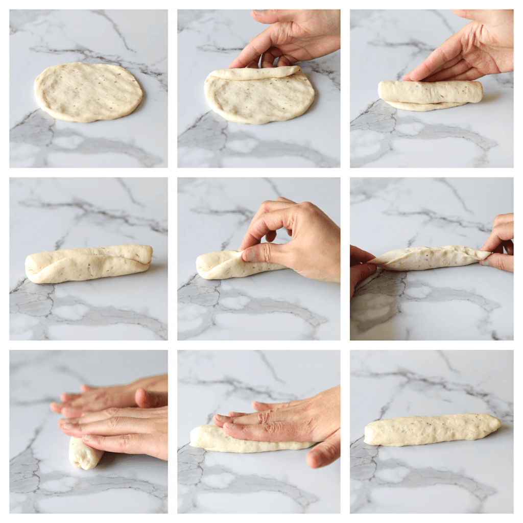 Rol het deeg dan op tot een staaf van 14 cm. Knijp het uiteinde goed dicht en druk het deeg iets plat.