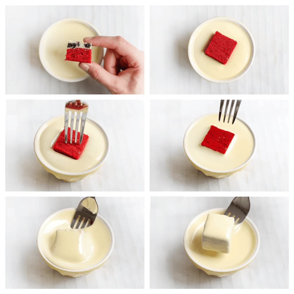 Haal de red velvet brownies door de witte chocolade en leg ze op een vel bakpapier.