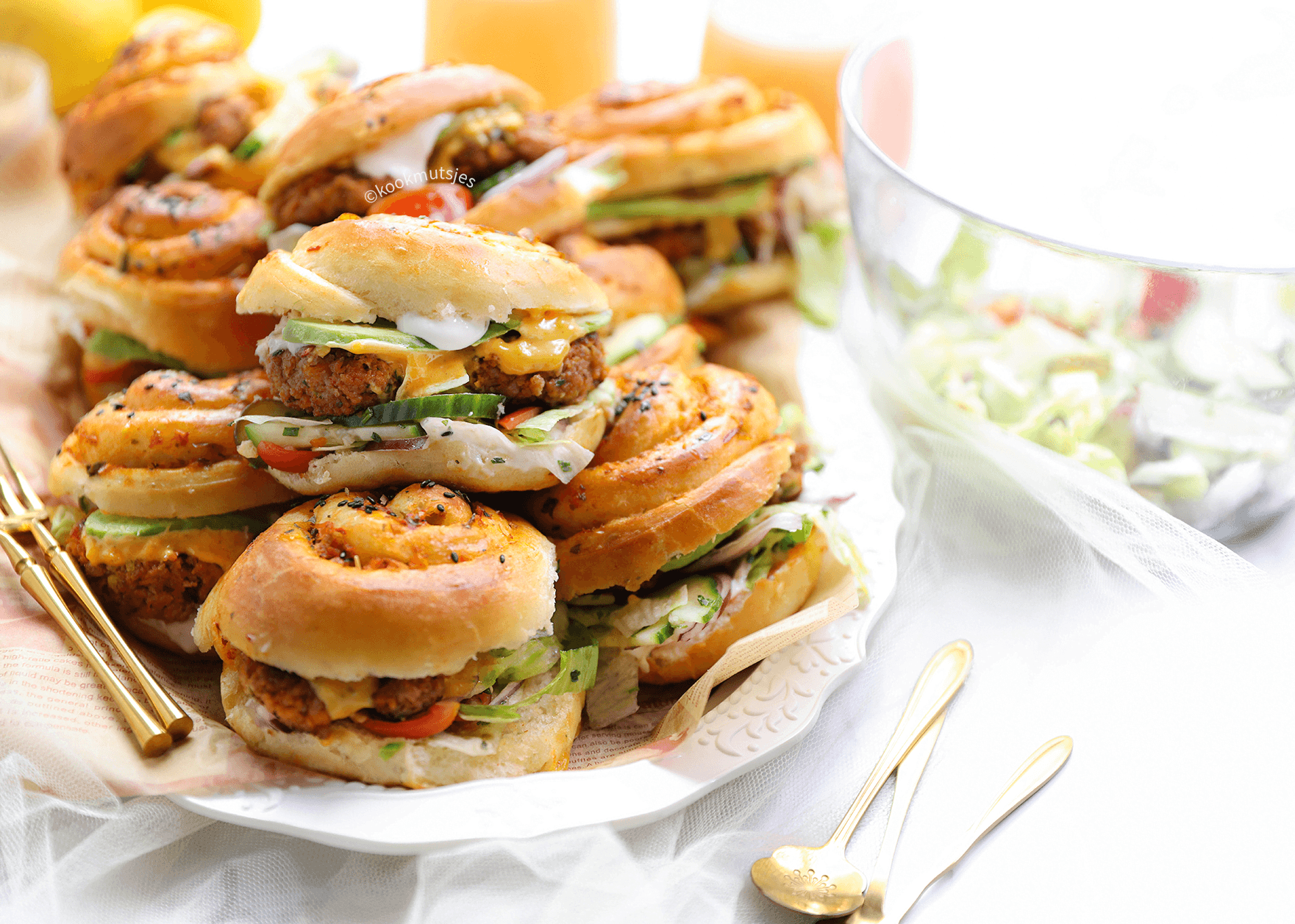 Swirl broodjes met gehakt Kookmutsjes