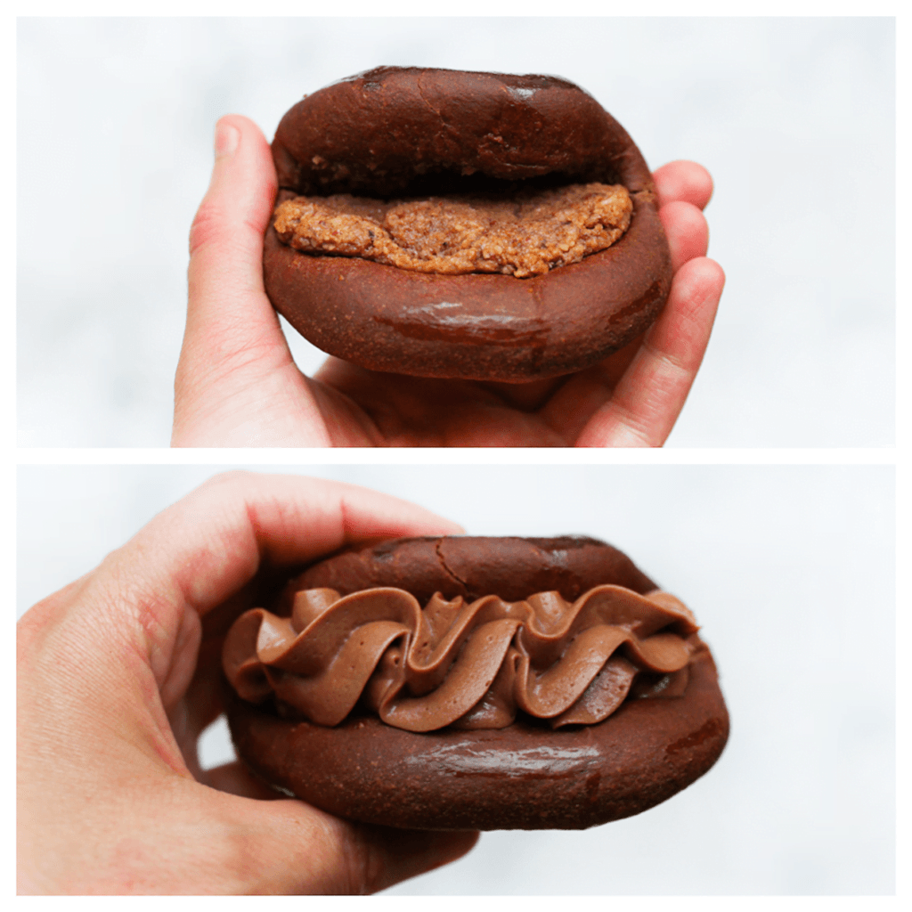 Spuit de chocoladeroom op elk broodje.
