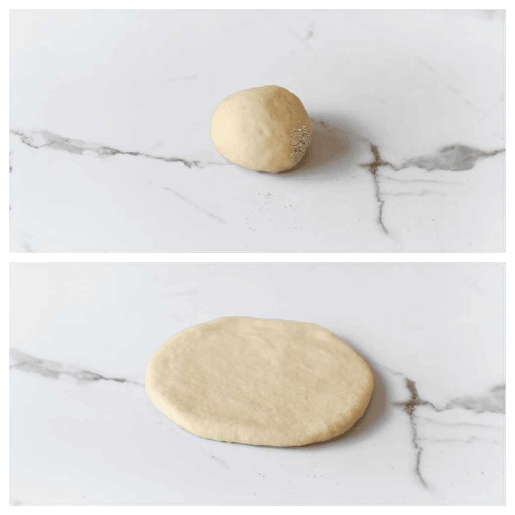 Neem een bolletje deeg en rol het plat met een deegroller tot een dikte van ongeveer 10 cm.