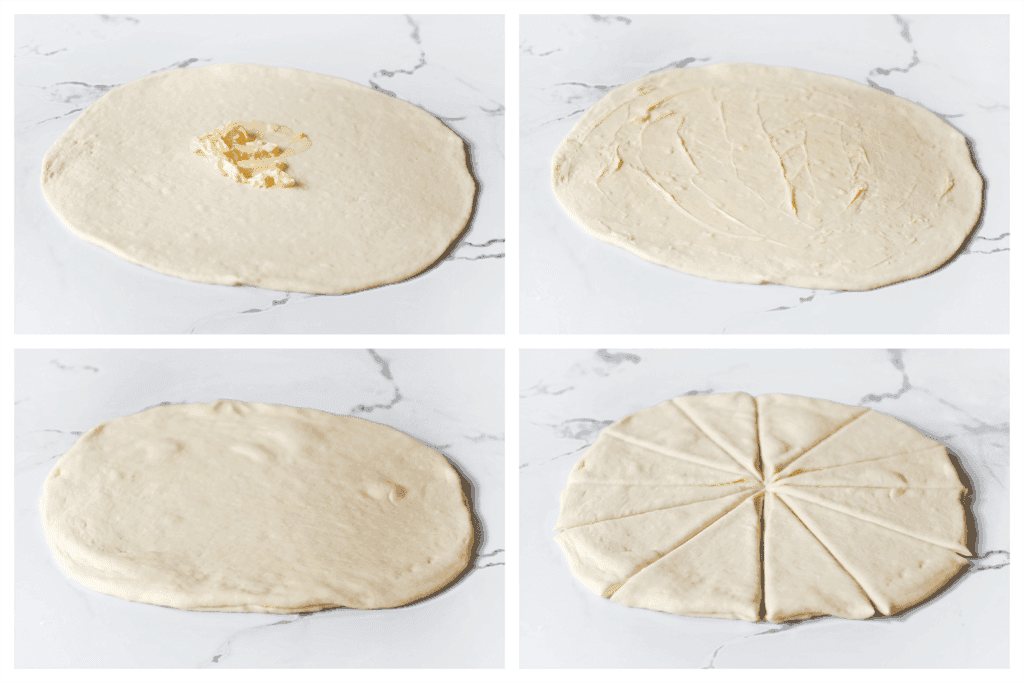 Smeer het deeg in met roomboter en leg het andere deeg er bovenop. Snijd het deeg in 12 puntjes.