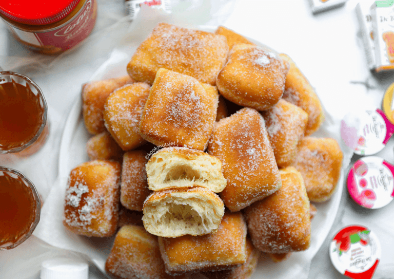 Simple Vanilla Donuts