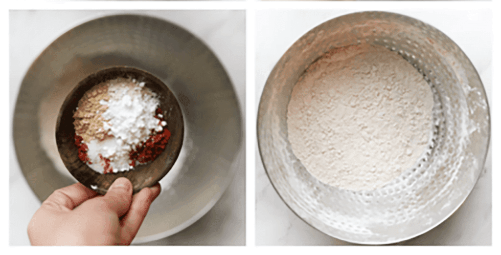 Neem een andere kom. Doe hier de bloem, het zout, uienpoeder, zwarte peper en cayennepeper in. Meng goed.