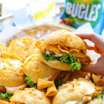 Bugles-kipburger met Hamburgerbrood Kookmutsjes