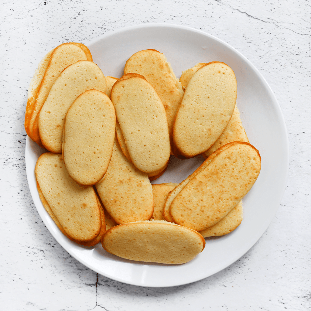 Laat de cakejes afkoelen.