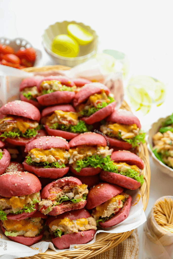 Rode bietenbroodjes hap Kookmutsjes