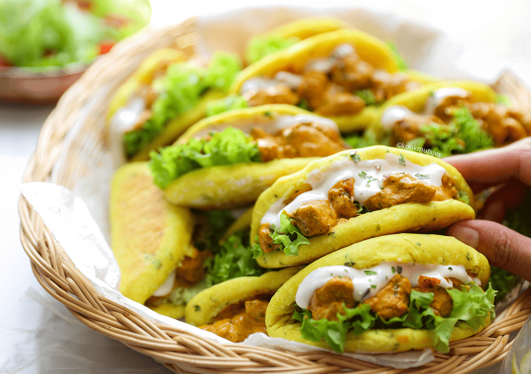 Zachte Panbroodjes met Kipcurry