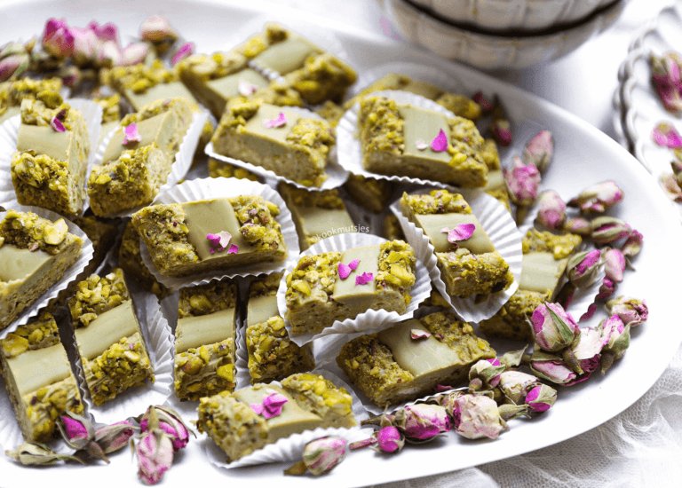 Pistachio Cookies (No Bake)