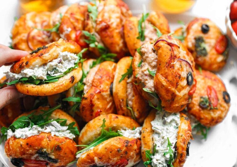 Luchtige Pizzabroodjes