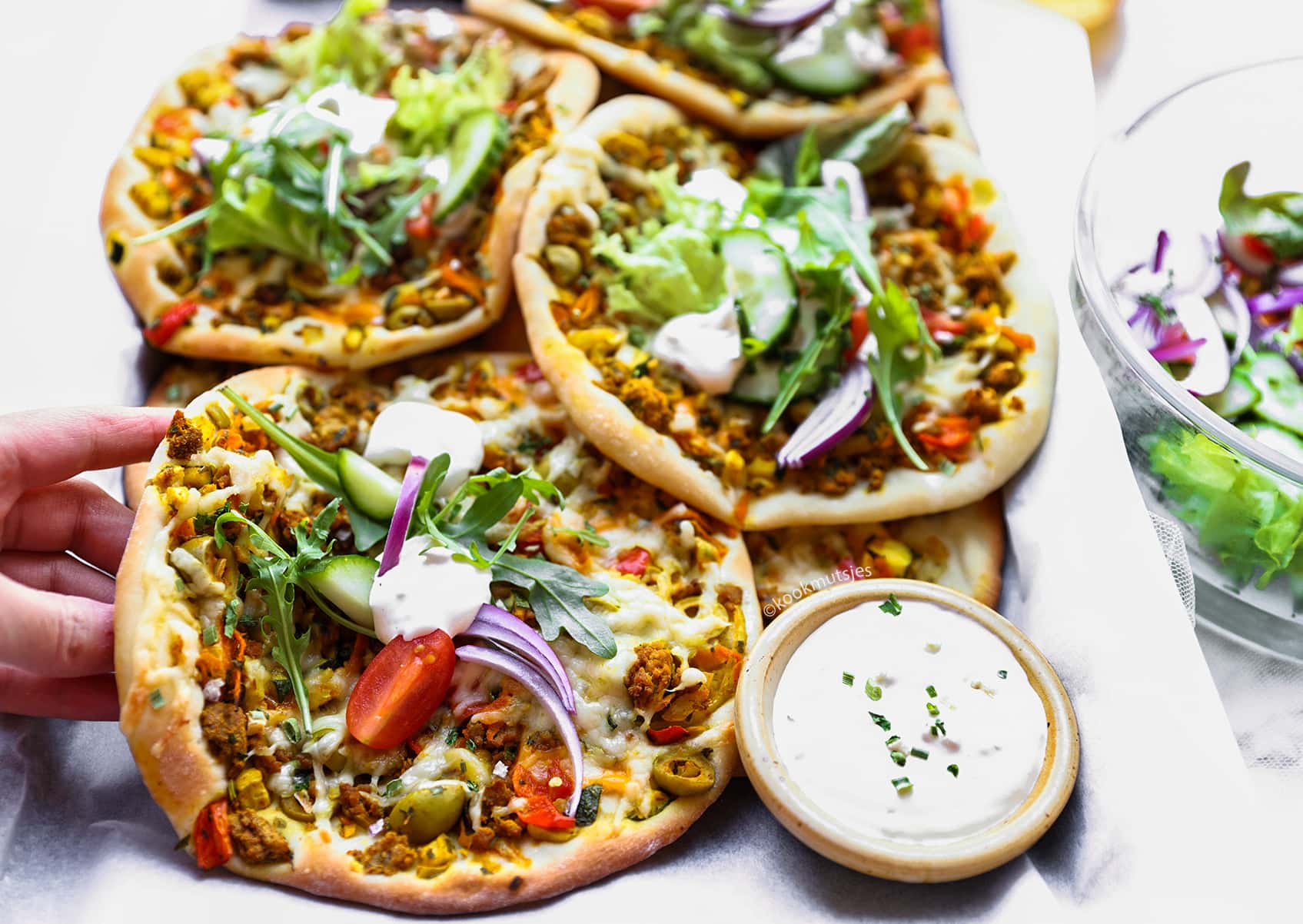 Platte Gehaktbroodjes