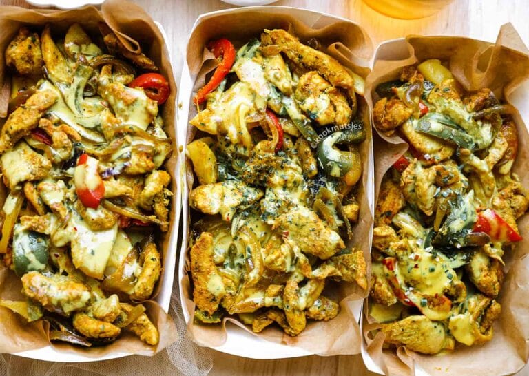 Chicken Fajita With Fries And Cheese Sauce