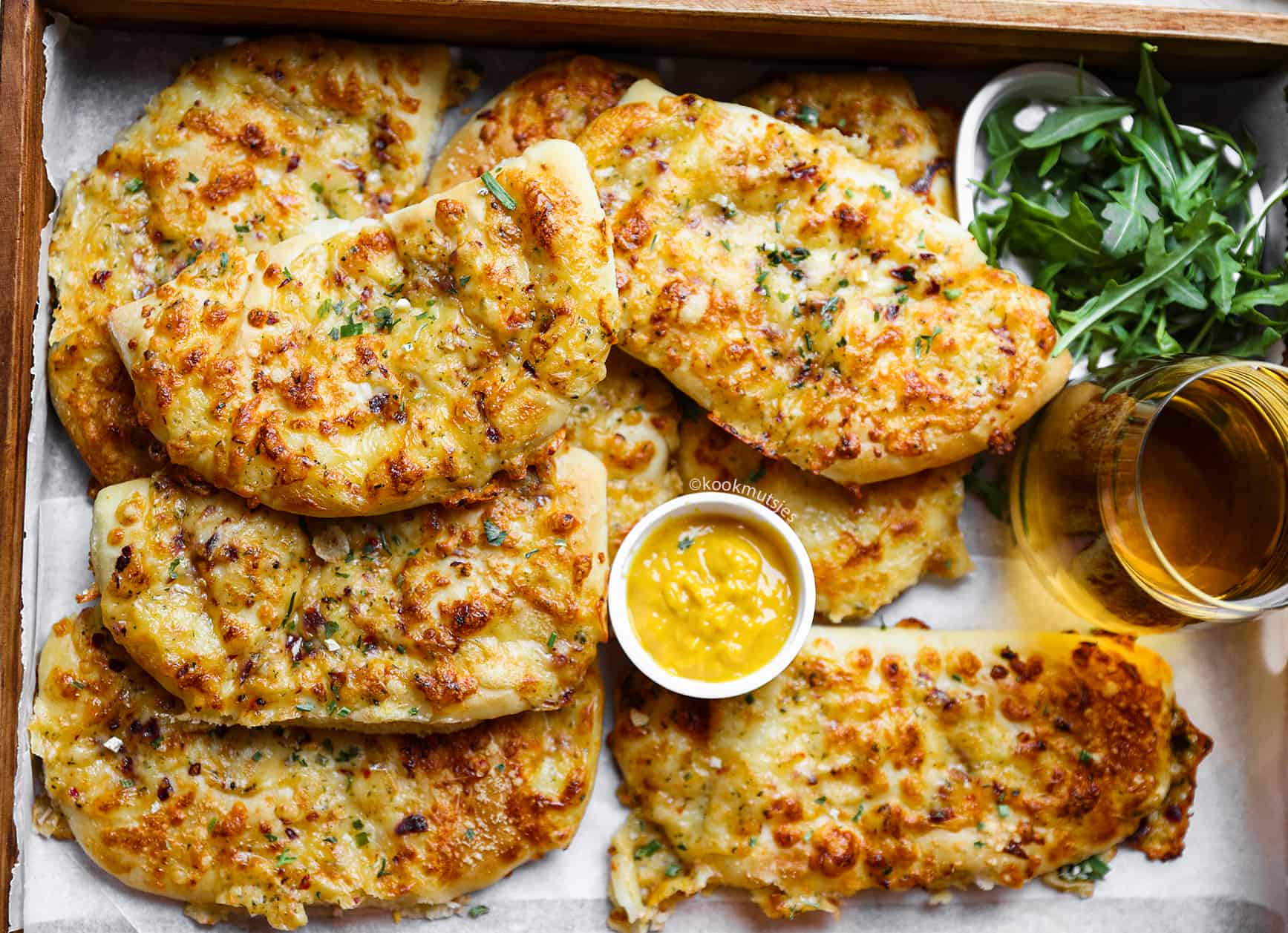 Pittige Kaasbroodjes