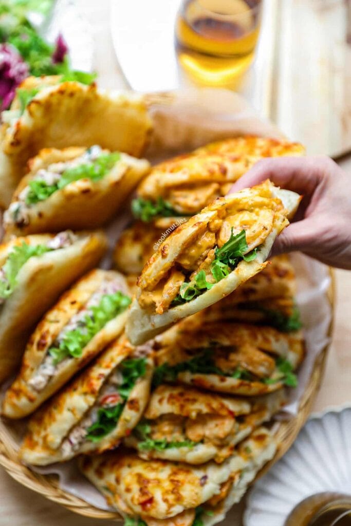 Driehoekbroodjes met garnalen eindresultaat Kookmutsjes