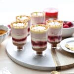 Frambozen toetjes in glas Kookmutsjes copyright