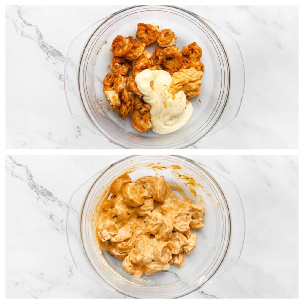 Doe de garnalen in een diepe kom en voeg de mayonaise en Harra Harra saus toe. Meng goed.