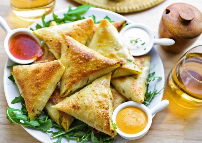 Yufka Filled With Chicken