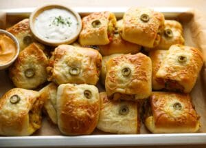 Hartige Gevulde Broodjes met Kip