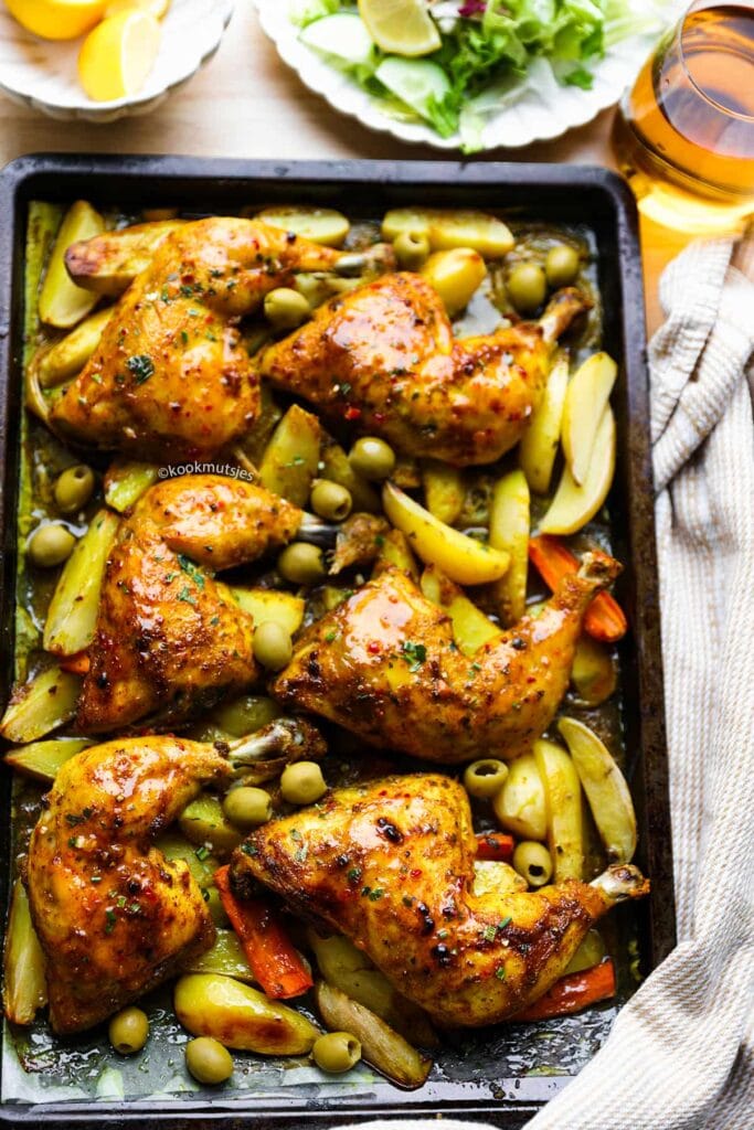 Traybake met Kippenbouten en Groenten eindresultaat Kookmutsjes