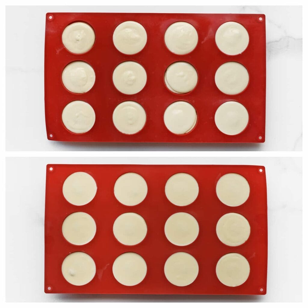 Zet de siliconenvorm 45-60 minuten in de vriezer, of totdat de chocolade volledig hard is.