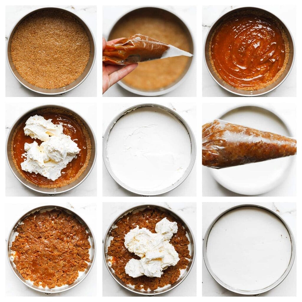 Verdeel een laagje karamel (90 gram) gelijkmatig over het koekjesdeeg en daar bovenop de helft van de room. Smeer deze gelijkmatig uit. Spuit het stroopwafelmengsel eroverheen en verdeel dit gelijkmatig. Schep de resterende room erbovenop en maak het oppervlak egaal.