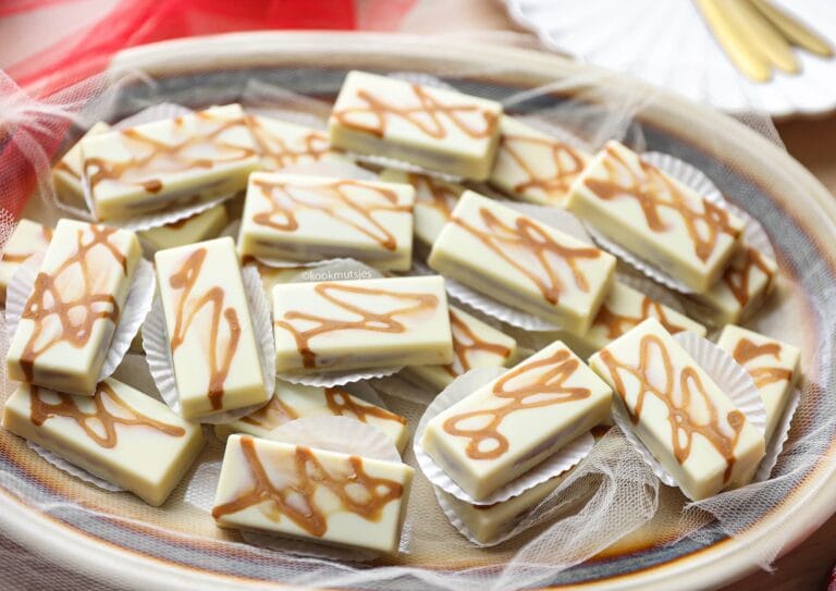 Biscoff bonbons with Knafeh