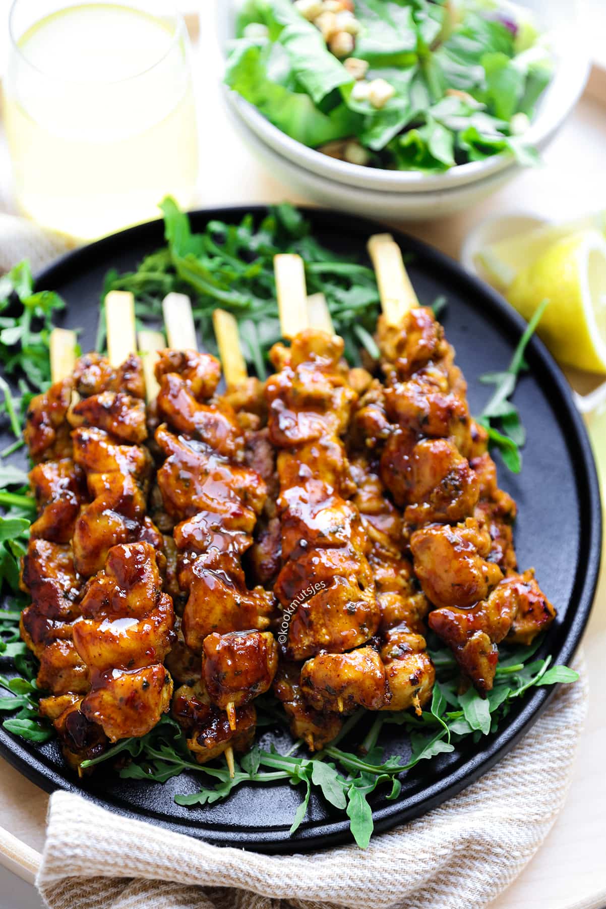 Gekruide Kippendijspiesjes eindresultaat Kookmutsjes