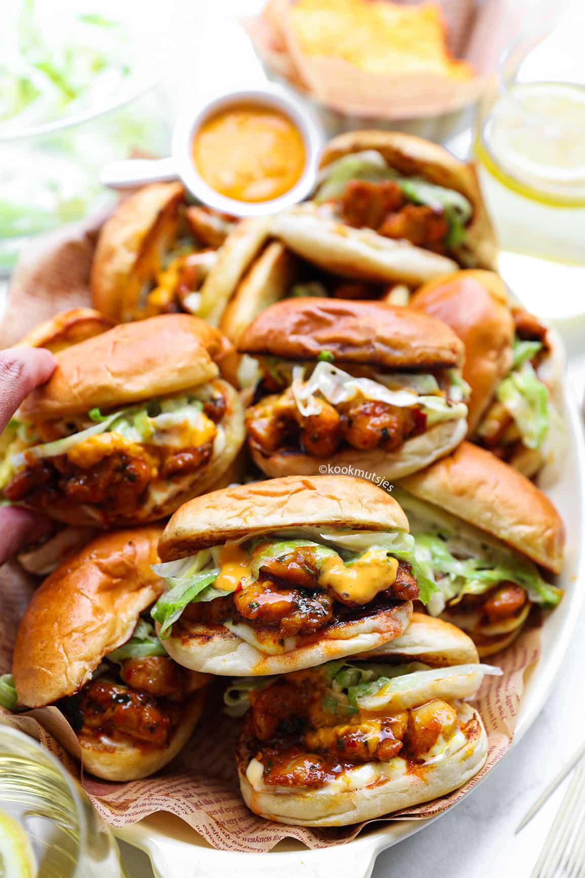 Broodjes gevuld met kip Kookmutsjes eindresultaat