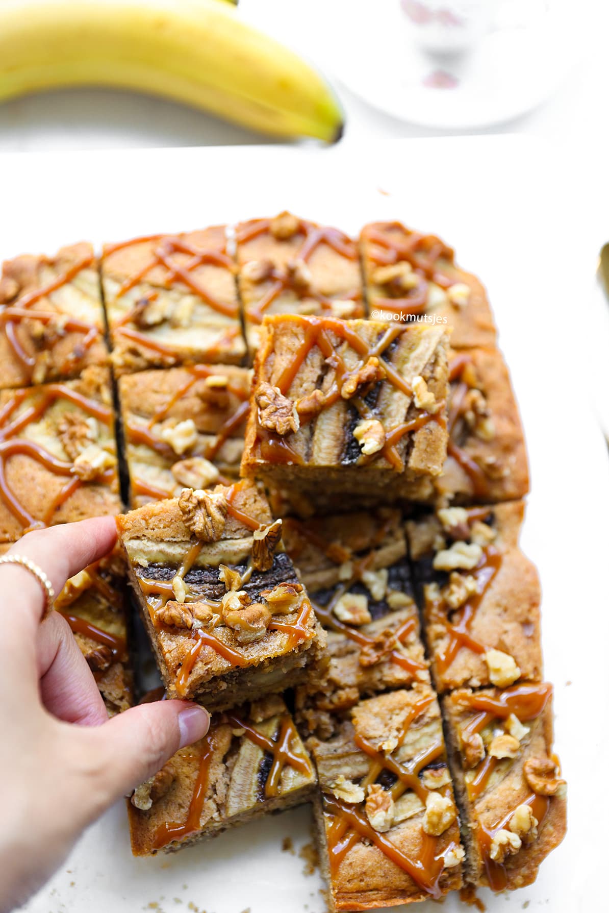 Bananen Karamelcake eindresultaat Kookmutsjes