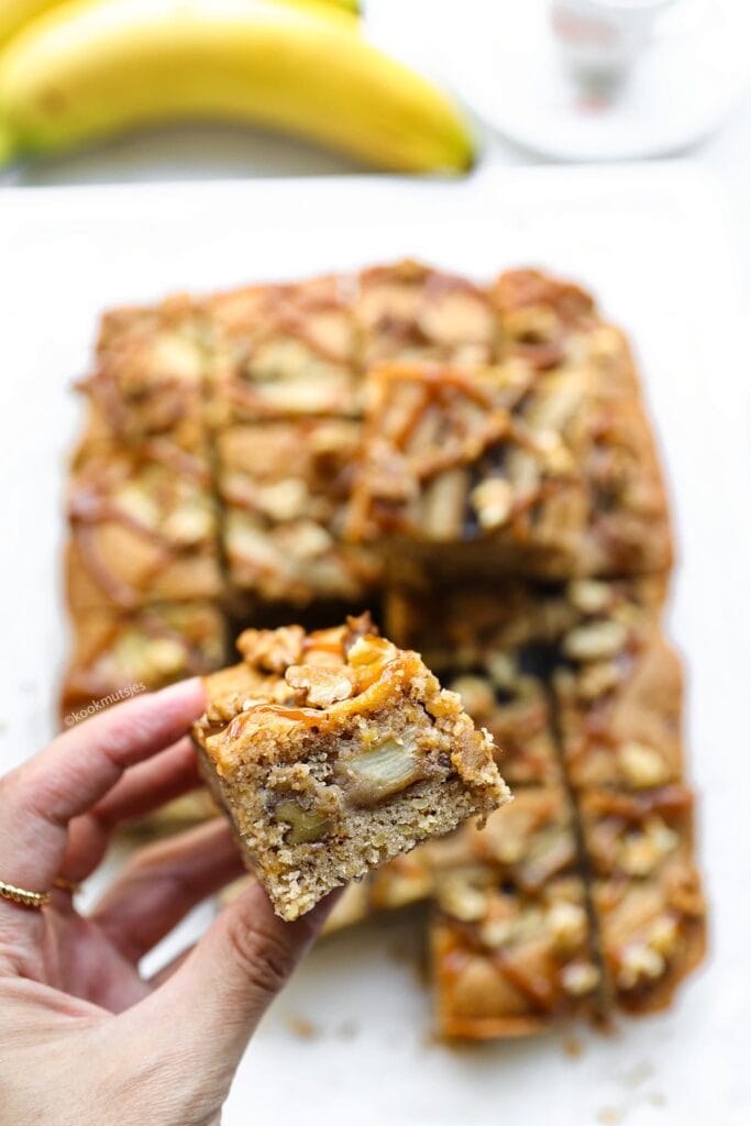 Bananen Karamelcake eindresultaat van Kookmutsjes