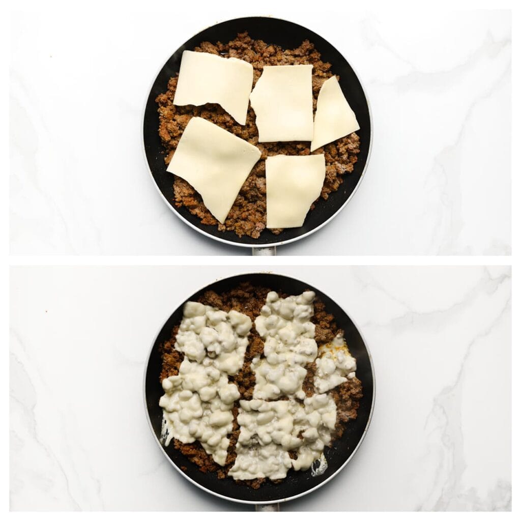 Haal de pan van het vuur en voeg de plakjes kaas toe, zodat ze licht smelten.