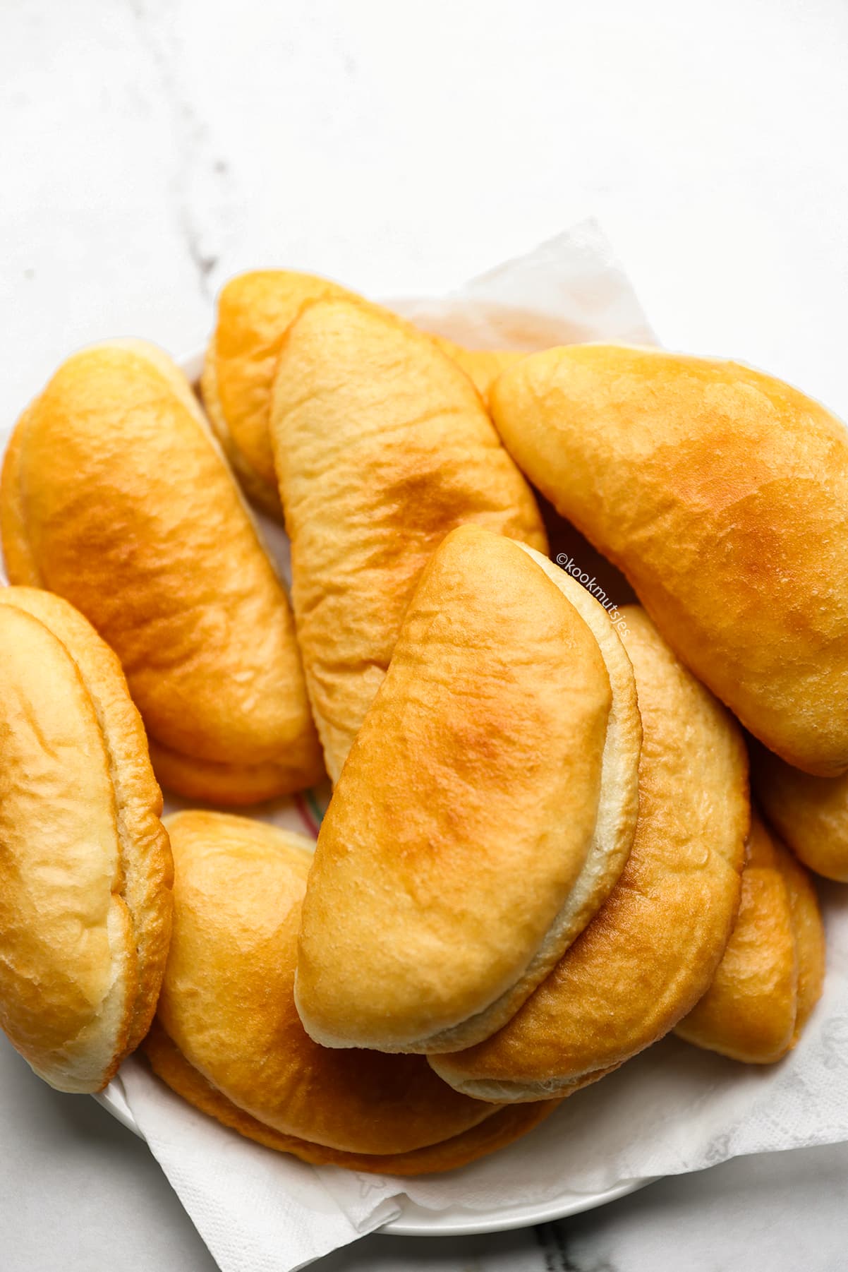 Gebakken Broodjes met Kip eindresultaat van Kookmutsjes