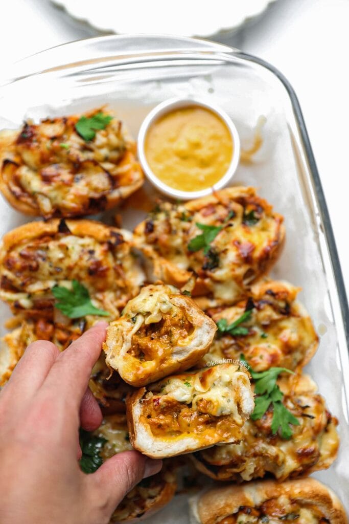 Gevulde Broodjes met Kip en Kaas-Ui eindresultaat Kookmutsjes