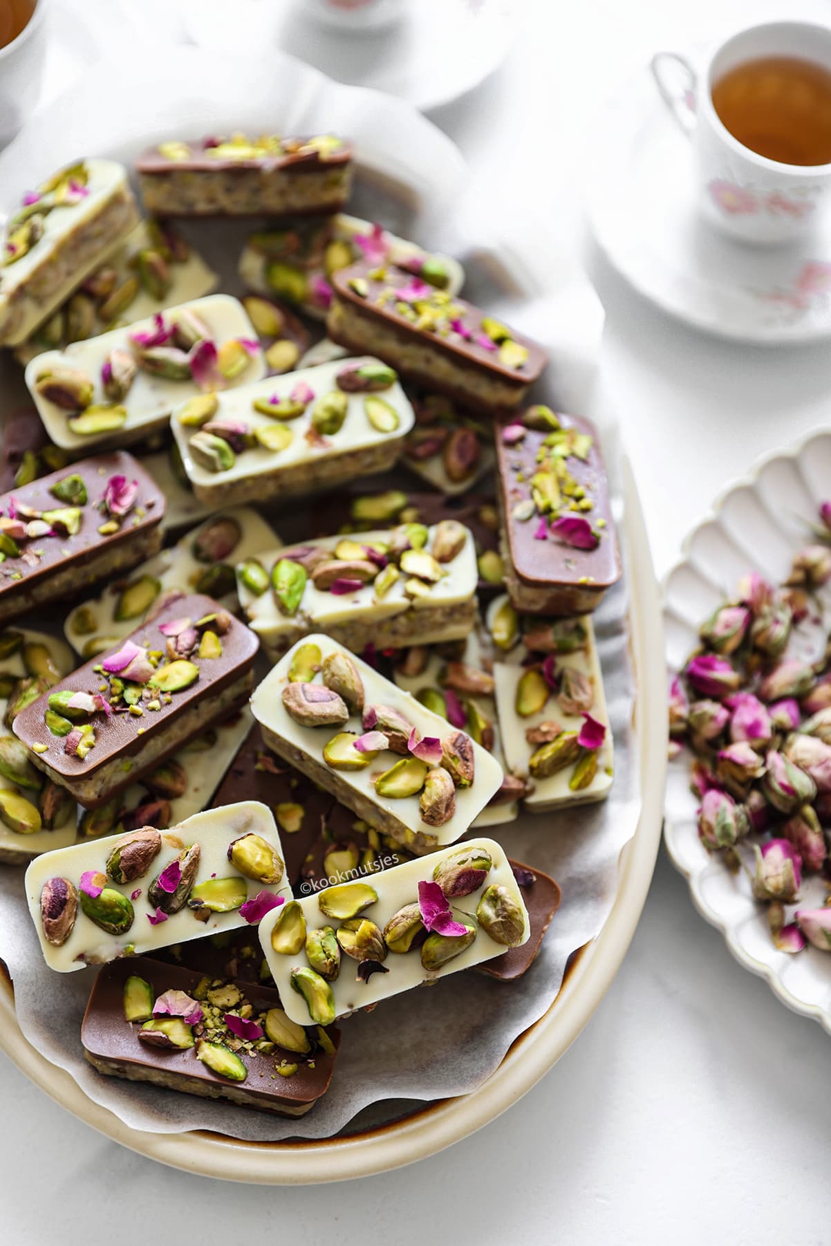 Pistache Walnotenkoekjes (No Bake) eindresultaat Kookmutsjes