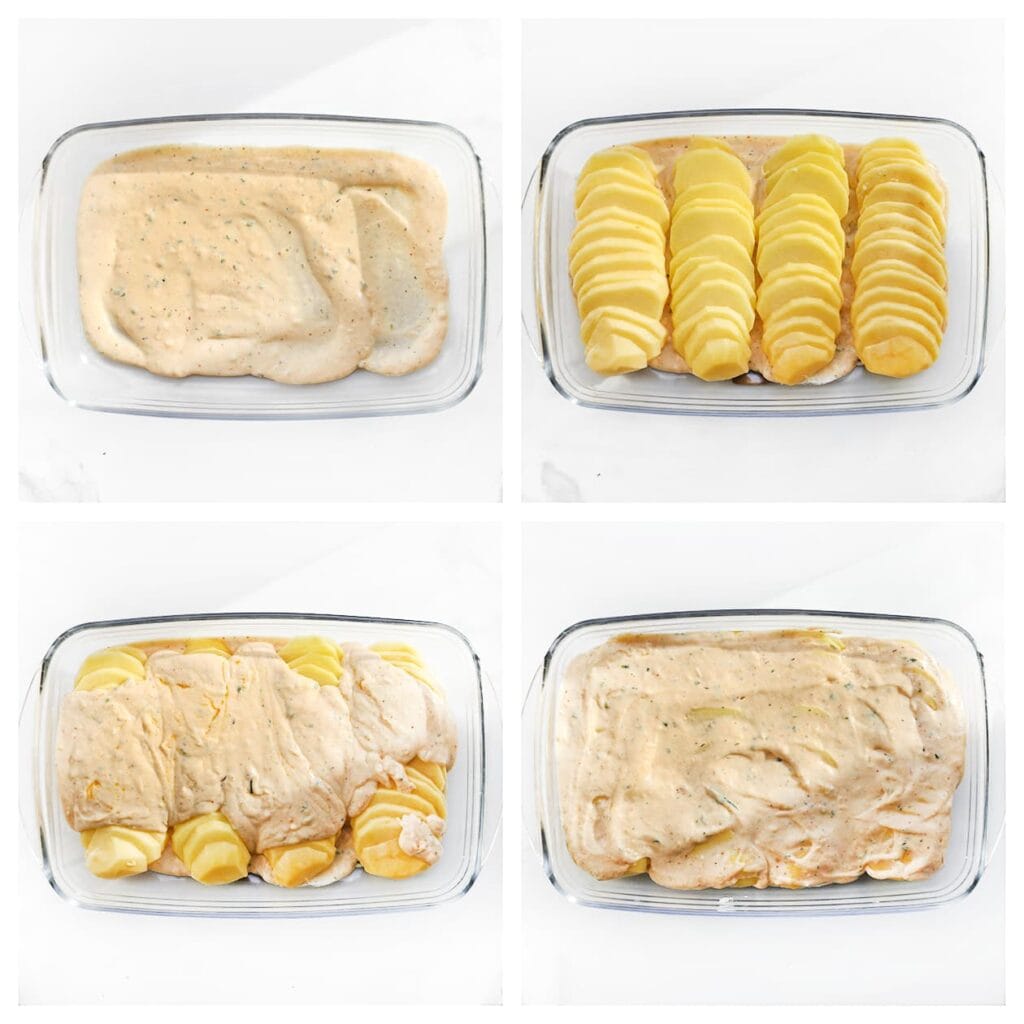 Verdeel de helft van de saus over de bodem van een schaal. Leg de aardappelschijfjes in rijtjes en giet de rest van de saus erover.