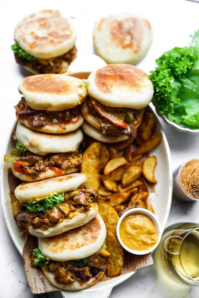 Luchtige Panbroodjes met Biefstuk eindresultaat Kookmutsjes