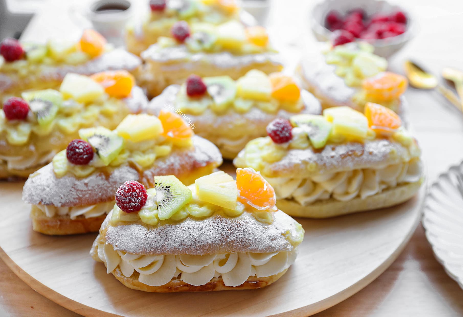 Vanillebroodjes met Room Kookmutsjes