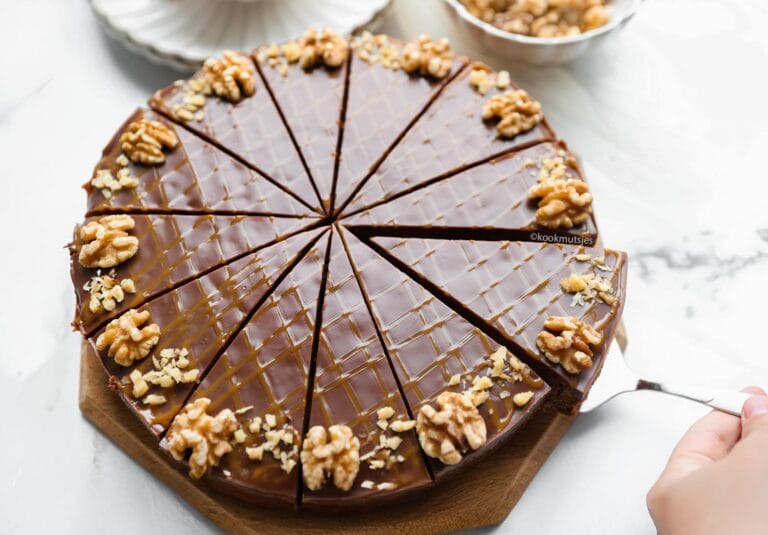 Walnut-Caramel Cake With Chocolate