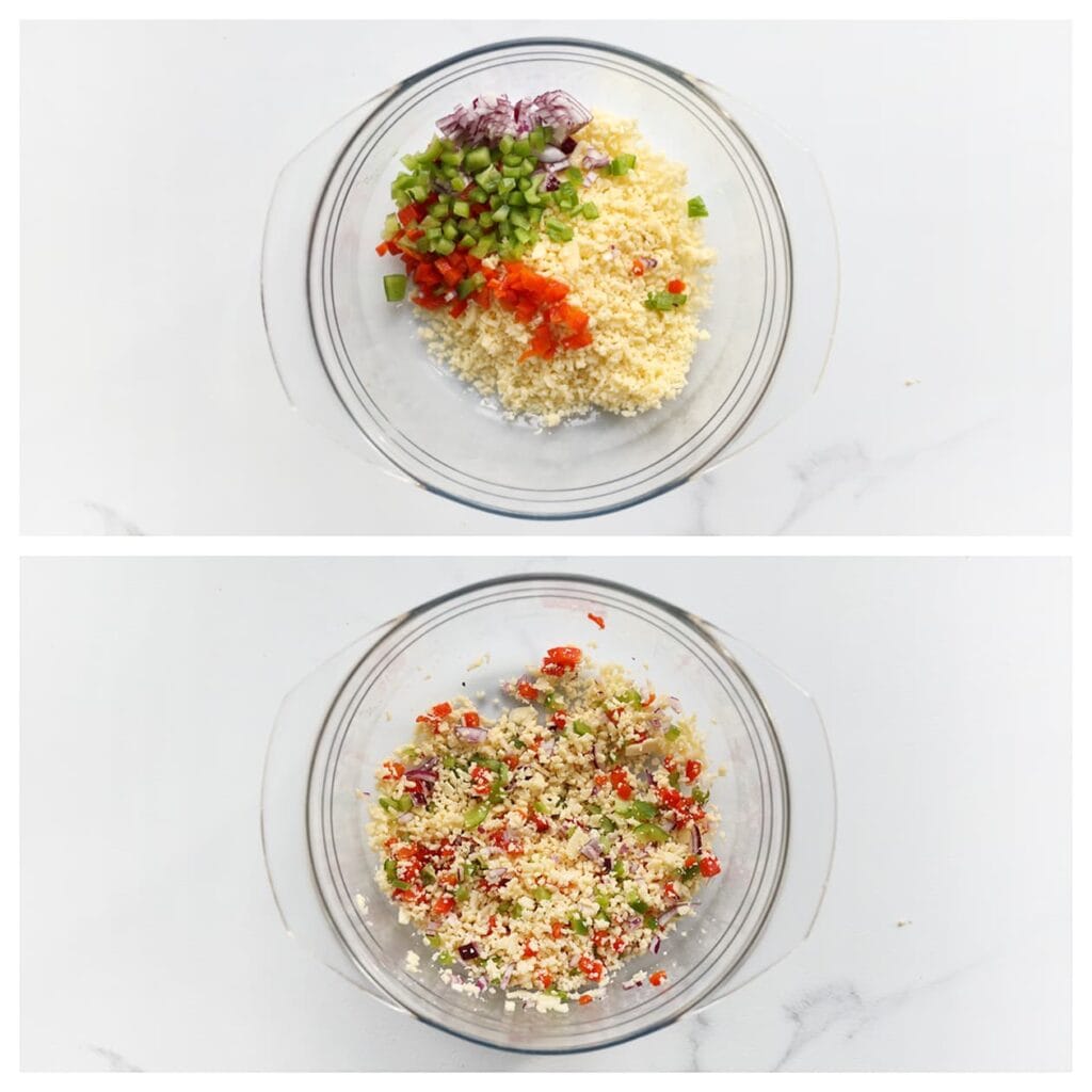 Meng de geraspte kaas, paprikablokjes en gesnipperde rode ui in een kom.