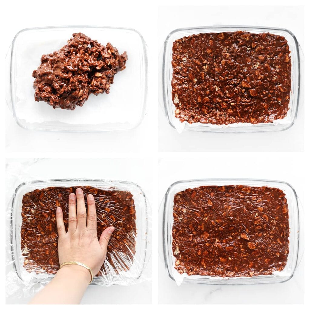 Bekleed een schaal met bakpapier. Verdeel het koekjesmengsel gelijkmatig over de schaal en druk het stevig aan. Gebruik huishoudfolie om het mengsel glad en gelijkmatig te verdelen. Zet apart.