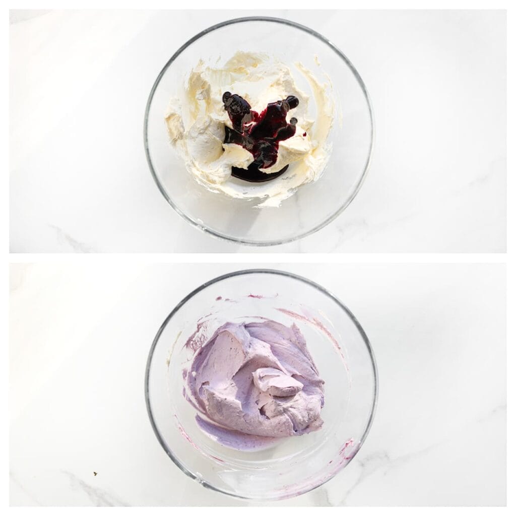 Verdeel een derde van de room in een aparte kom. Voeg 75 g bosbessensiroop toe en spatel dit voorzichtig door.