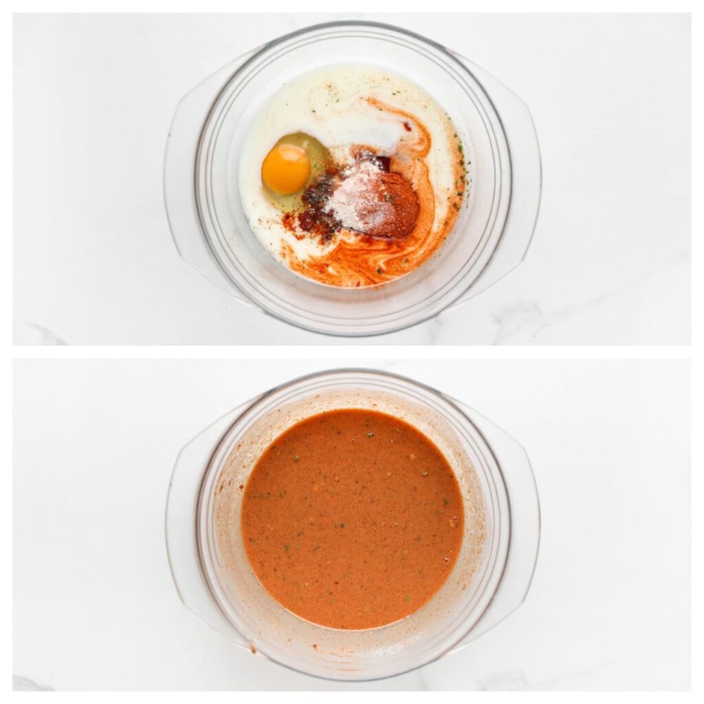 Doe de karnemelk, het zout, ei, de cayennepeper, zwarte peper, uienpoeder, gedroogde peterselie en paprikapoeder in een kom. Meng tot een geheel.