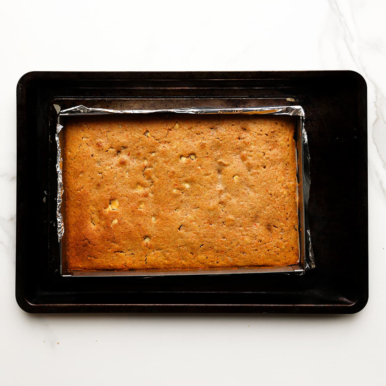 Cake gaar bakken in de oven