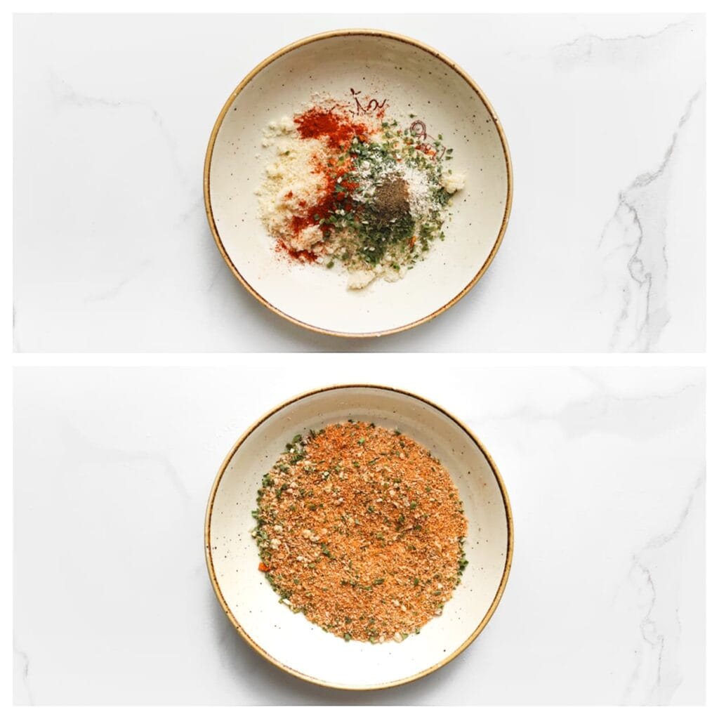 Meng de Parmezaanse kaas, gedroogde peterselie, cayennepeper, zwarte peper en uienpoeder in een kom. Zet apart.