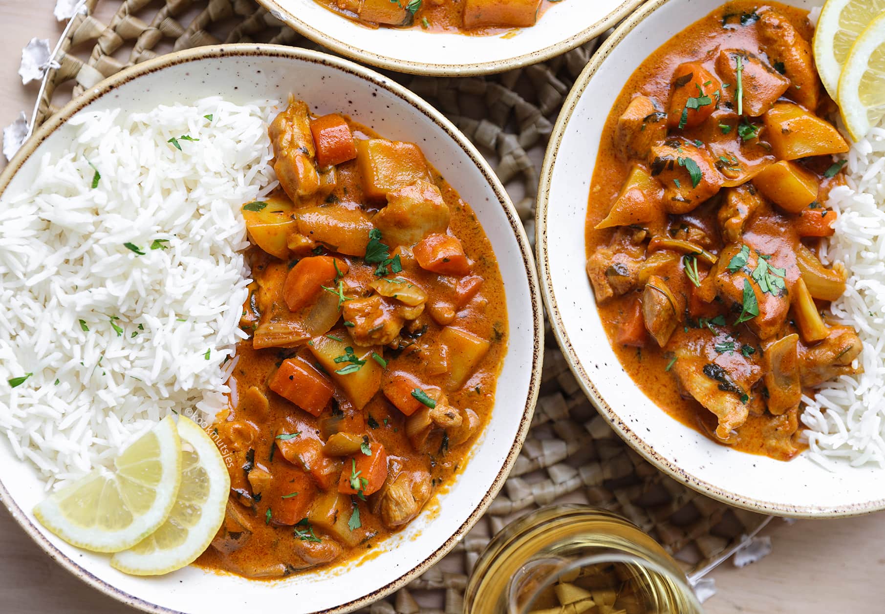 Kip met groenten in romige saus Kookmutsjes