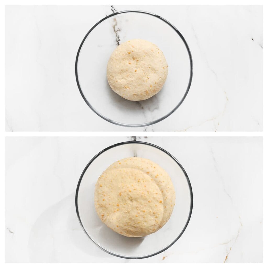 Dek het deeg af en laat het 1 uur rijzen op een warme plek, of tot het in omvang is verdubbeld.