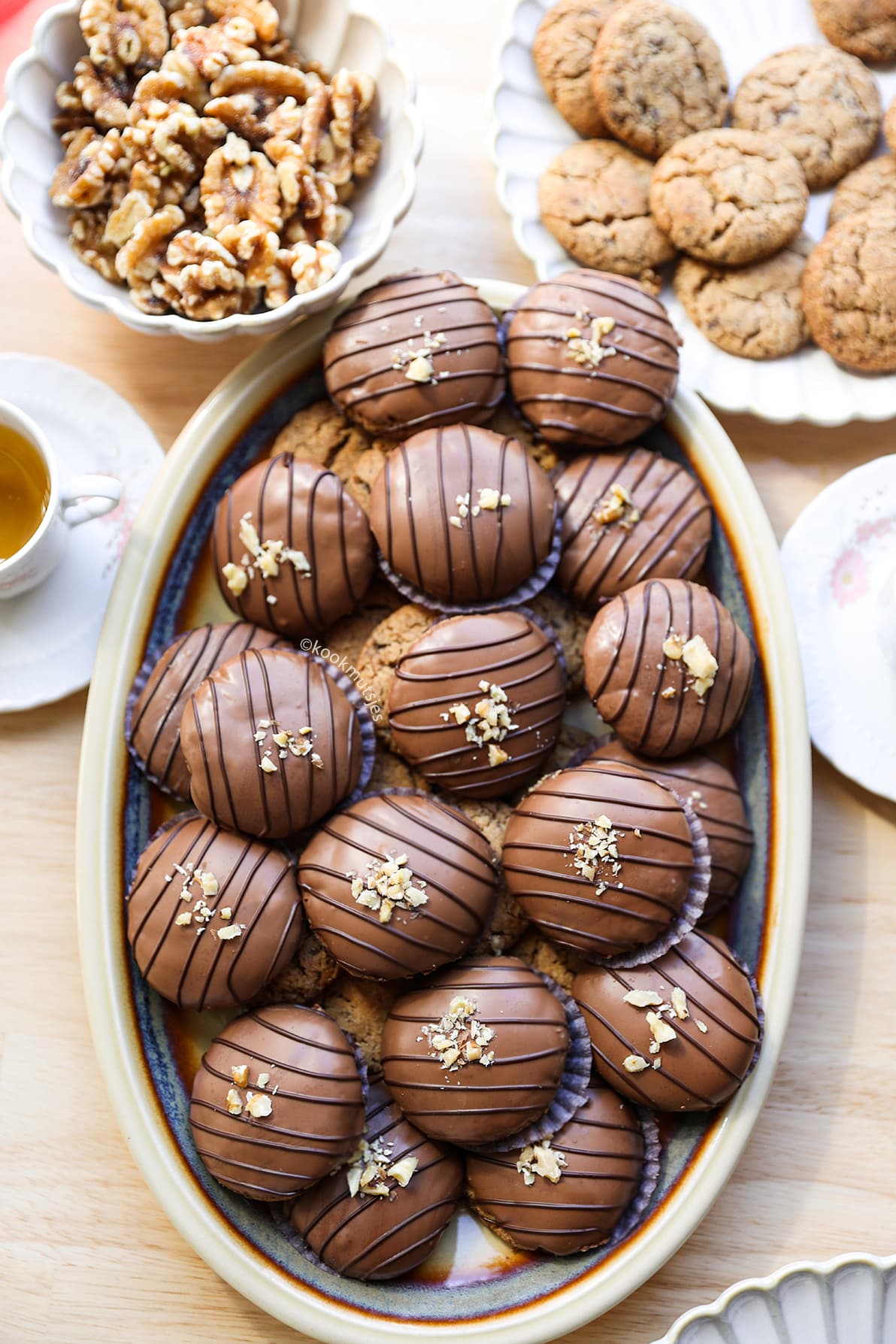 Walnotenkoekjes eindresultaat Kookmutsjes