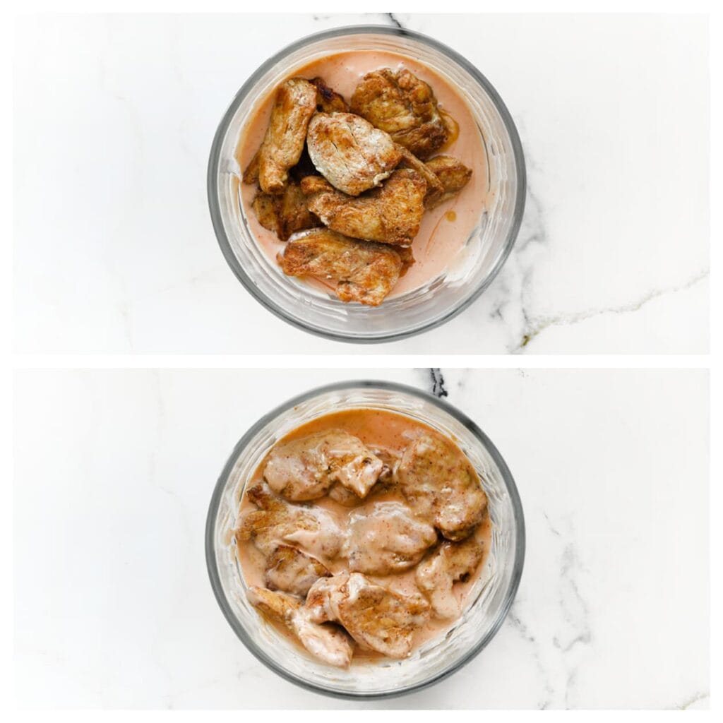 Voeg de gebakken kip toe en meng goed door.